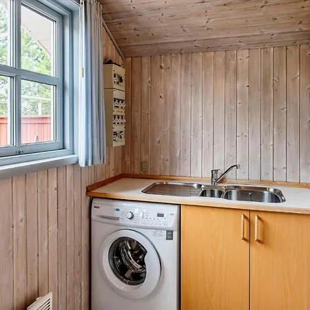 Ve273-vejers-strand-jafdalvej-93 Holiday home *